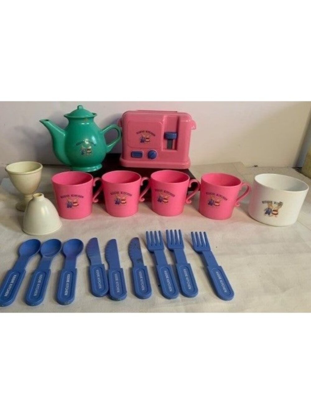 Kiddie Kitchen Play Toy Set Pink Teal Cups Toaster & Utensils